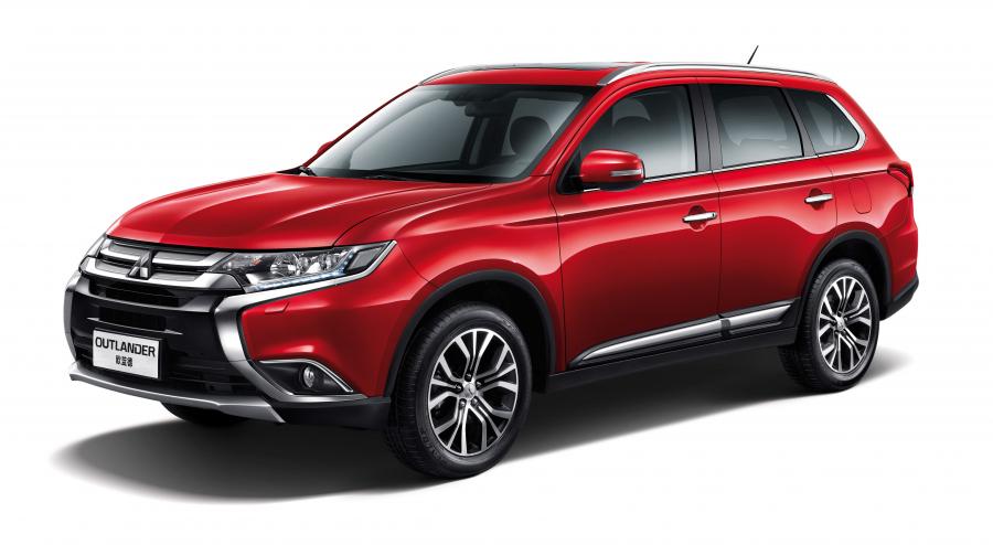  Mitsubishi Outlander 2016 года  (CN) (фото 4 из 9)